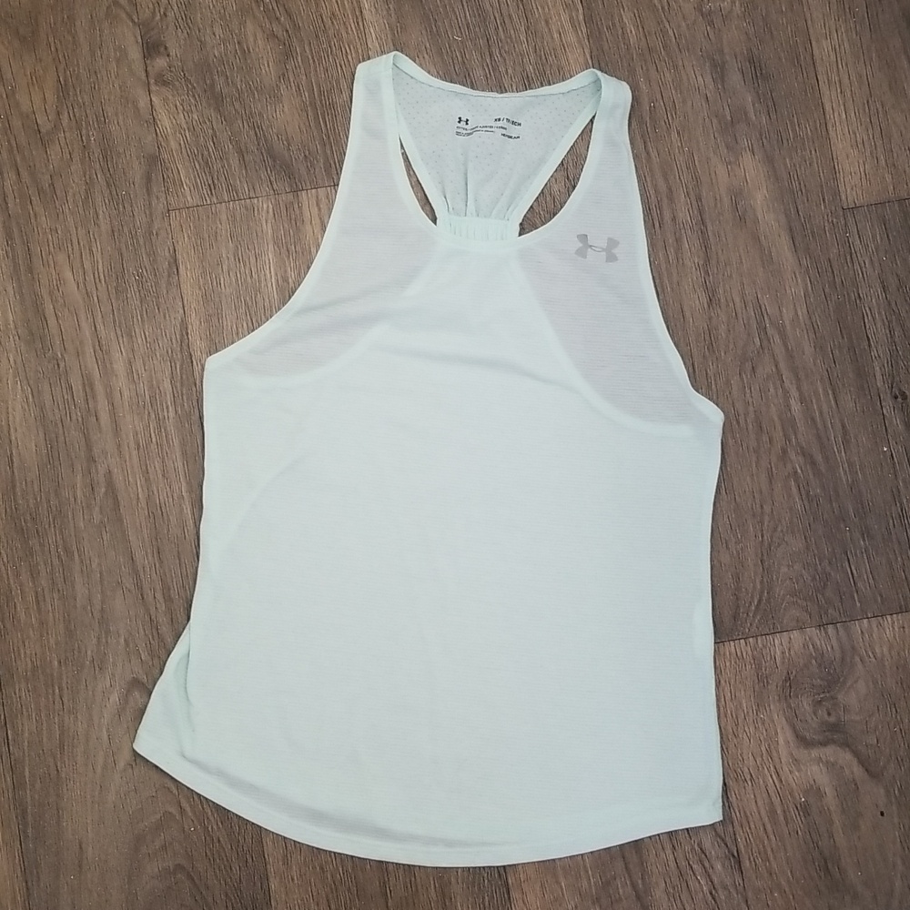 🏃‍♀️Pale Green Racerback tank